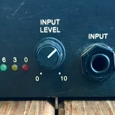 Rocktron Chameleon guitar preamp/multi-effects rack unit. "The Lizard!" image 4