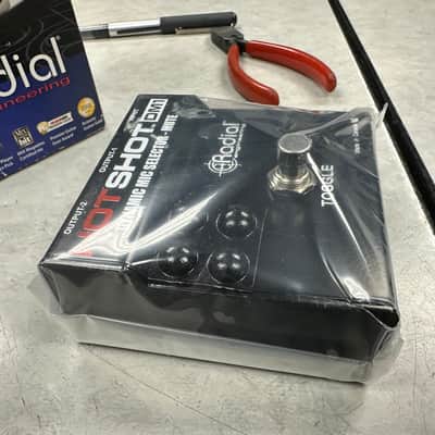NEW OLD STOCK Radial HOTSHOT DMI Microphone Selector (factory sealed) image 2