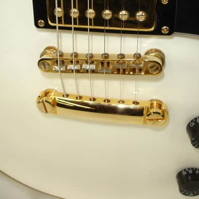 2015 Epiphone Les Paul Custom Pro Electric Guitar, Gold Hardware, Alpine White image 5