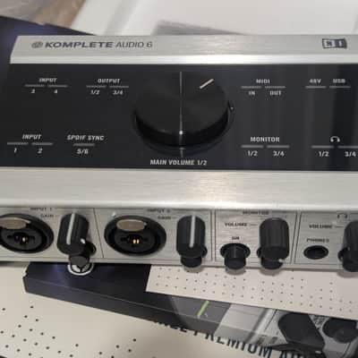 Native Instruments Komplete Audio 6 USB Audio Interface 2010s - Black/Silver image 2