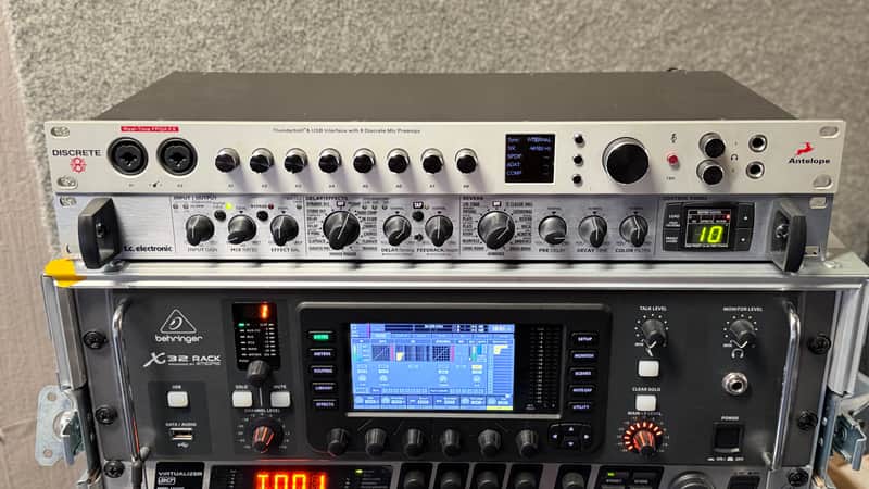 Professional audio interface Antelope Discrete 8 Interface image 1
