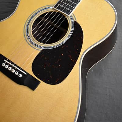 Martin J-40 image 8