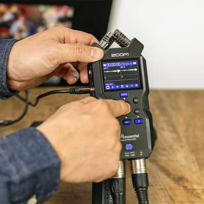 Zoom H4essential 4-Track 32-Bit Float Handy Recorder image 10
