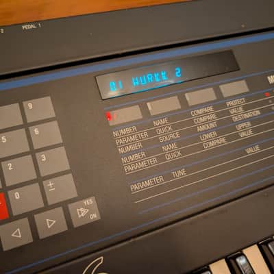 Oberheim Matrix 6 Analog Synthesizer image 3