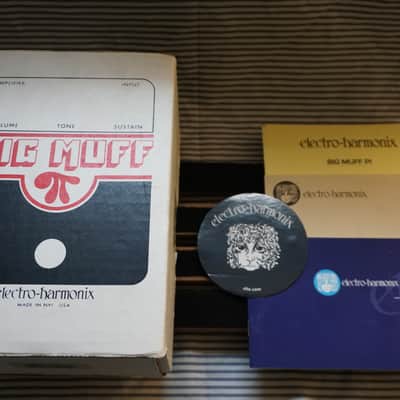 Electro-Harmonix Big Muff Pi Distortion / Sustainer 2000's - EC3003-A image 10