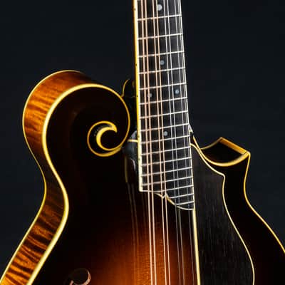 Collings MF5 V Varnish Sunburst Mandolin Used (2006) image 6