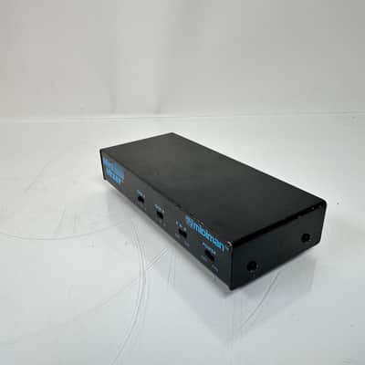 Midiman Minimixer 4 Channel Stereo or 8 Channel Mono Mini Mixer Preamplifier image 3