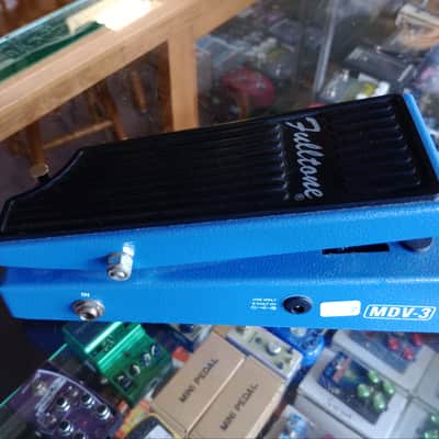 Fulltone Mini Deja Vibe MDV-3 Blue Pedal *** FREE SHIPPING *** image 3