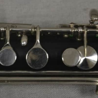 Clarinete Bajo Yamaha 220 en perfecto estado image 11