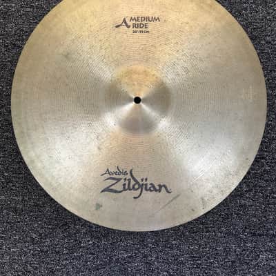 Zildjian 20" A Series Medium Ride Cymbal 1982 - 2012 - Traditional image 1