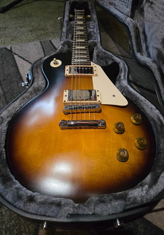 Gibson Les Paul Studio '50s Tribute with upgrades