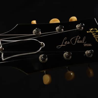 Gibson Custom Shop 1957 Les Paul Special Single Cut Reissue Ultra Light Aged TV Yellow - LPSPSC57ULTVNH1 306 image 9