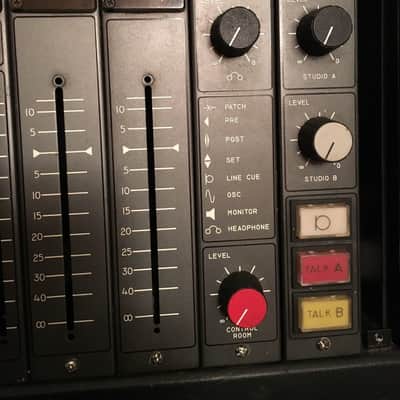 Harrison Pro 790 Vintage Analog Recording Studio Console Mixer 16 x 4 VCA Fader Control image 6