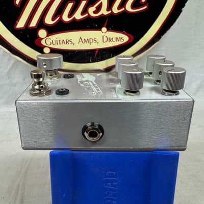 Walrus Audio ARP-87 Multi-Function Delay Pedal - Platinum Edition image 4