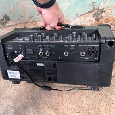 Boss Cube Street II 2-Channel 10-Watt 2x6.5" Battery-Powered Guitar Combo 2021 - Present - Black image 7