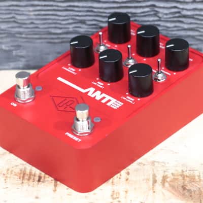 Universal Audio ANTI 1992 High Gain Amp UAFX Dual-Engine Effect Pedal w/Box image 5