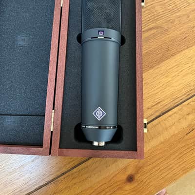 Neumann U 87 ai Studio Set w/ Neumann Shockmount - Pristine Condition image 3