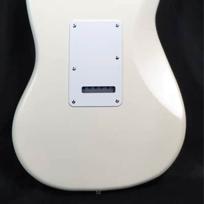 Squier Paranormal Cyclone, Laurel Fingerboard, Tortoiseshell Pickguard, Pearl White image 10