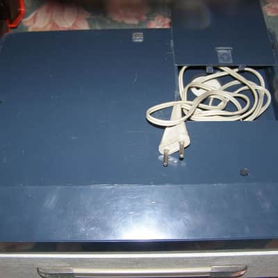 2 Electrophones à réparer ou pour pièces - Philips modèle Diamand et Pathé Marconi image 7