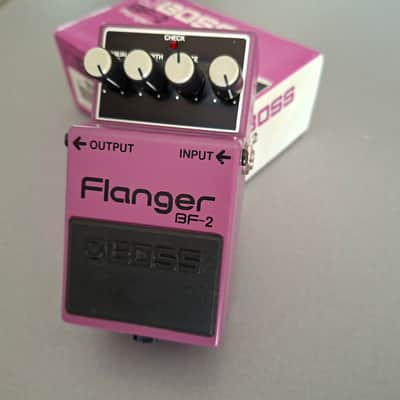Boss BF-2 Flanger 1990 - 2001 - Purple Yellow label image 3