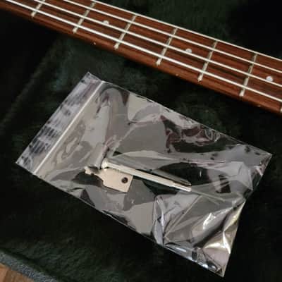 1991 Hamer USA Chaparral 4 String Bass Guitar Beautiful Honey Quilt Top/Back W/OHSC 8.5 Pounds image 20