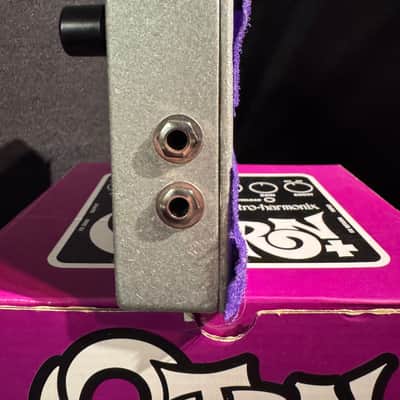 Electro-Harmonix Q-tron+ with box and power supply image 4