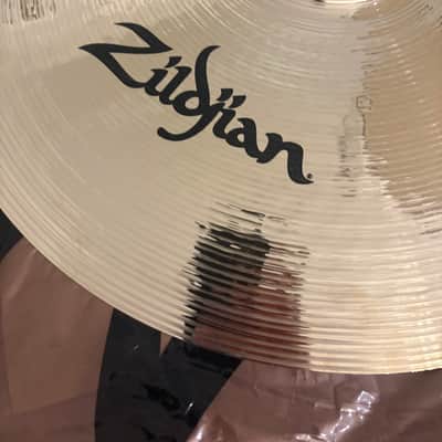 Zildjian 18" S Series Medium Thin Crash Cymbal 2016 - Present - Brilliant image 2