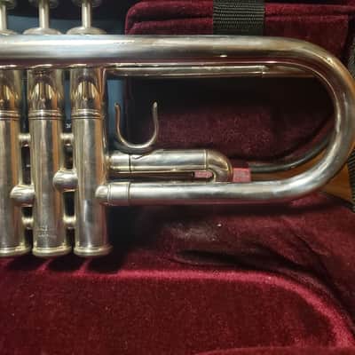 Yamaha Xeno 8335GS Silver Trumpet W/ Gold Brass Bell--Serviced, Nice! image 6