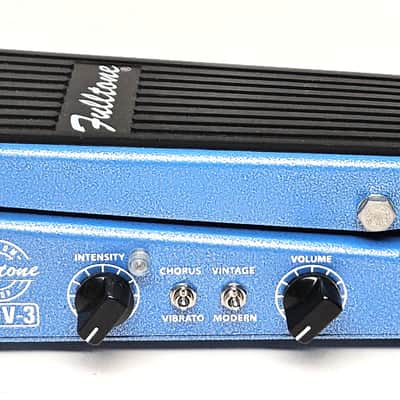 used Fulltone Custom Shop Mini Deja Vibe MDV-3 V2, Excellent Condition with Box! image 4