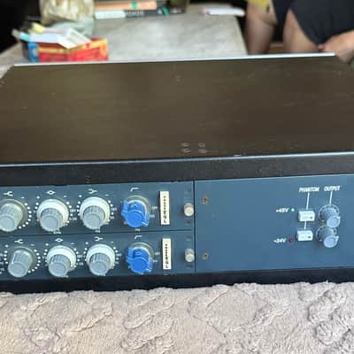 Neve 1073 CH racked pair image 1