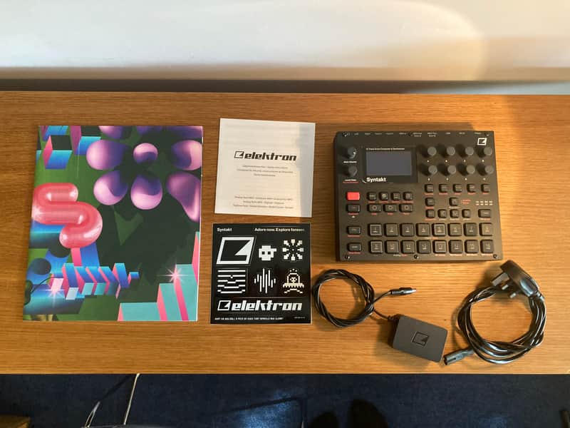 Elektron Syntakt 12 Track Drum Computer & Synthesizer 2022- Present - Black image 1