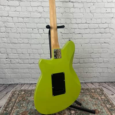 Reverend Jetstream RB with Roasted Maple Fretboard - Avocado image 4