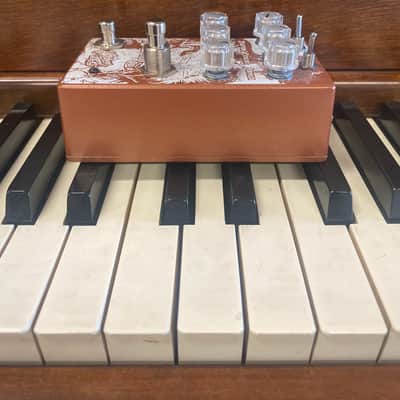 Matthews Effects The Chemist Serial #3 Copper image 3