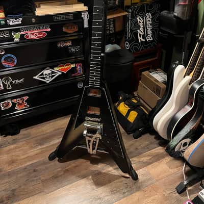 Playtech Flying V - Pink | Reverb