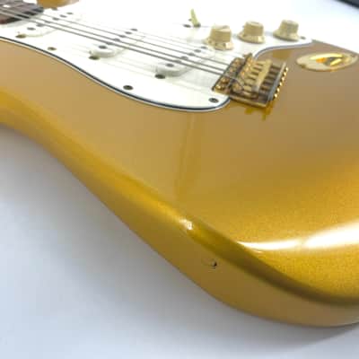 1999 Fernandes R-8G Stratocaster - Aztec Gold image 15