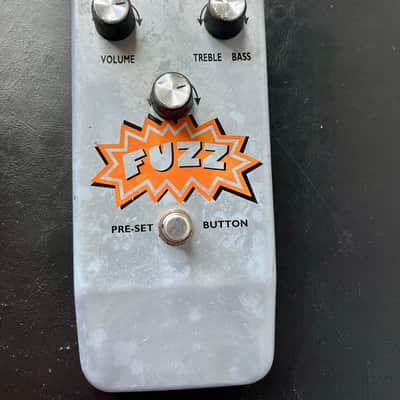 Sola Sound Tone-Bender Fuzz (1970 - 1976) | Reverb
