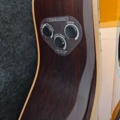 Yamaha LL-TA TransAcoustic Dreadnought 2020s - Vintage Tint image 4