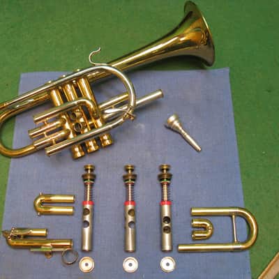 Buescher 400 Model Cornet 1971 -Reconditioned  - Hard Case & Giardinelli 7C MP image 2