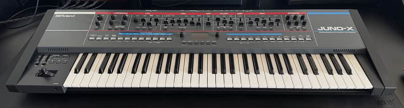 Roland Juno-X 61-Key Programmable Polyphonic Synthesizer