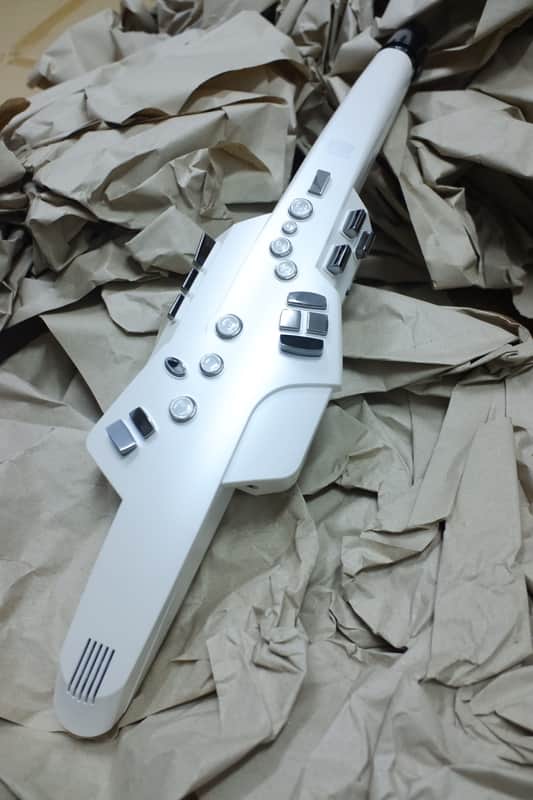 Roland AE-10 Aerophone Digital Wind Instrument 2018 - Present - White image 1