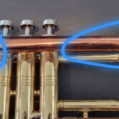 Conn Director Shooting Star Trumpet with case and Mouthpiece image 21