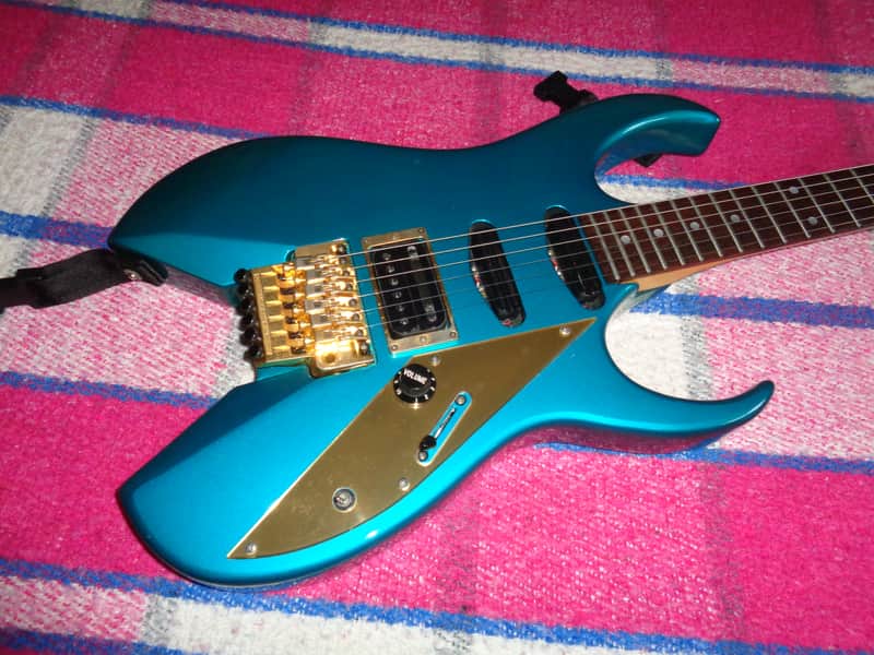 Ibanez Reb Beach Voyager Model RBM-1  Metallic Teal w/Gold  1991 image 1