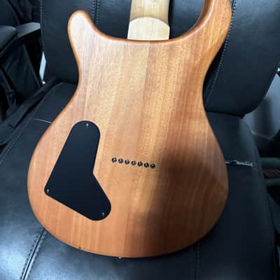 PRS SE Mark Holcomb SVN 2022 - Natural Walnut Satin image 6
