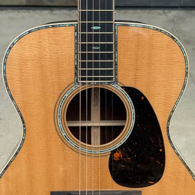 Used Martin 000-42 Modern Deluxe with Hard Case image 3
