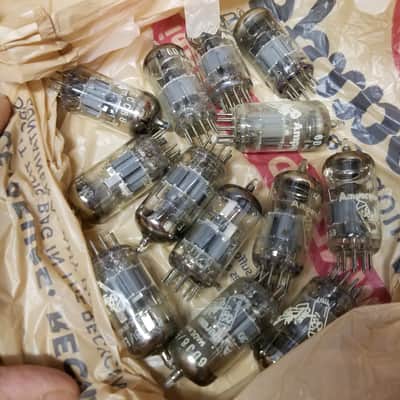 Amperex ONE (1) 6DJ8 AT1000 TESTED Vacuum Tube Heerlen Small Halo Getter GA7 GAA GAC Bugle Boy T4bb ECC88 dual triode 1962-1968 image 3