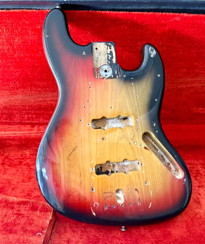 Fender  Jazz bass body 1975 - Sunburst original vintage USA 3 bolt image 1