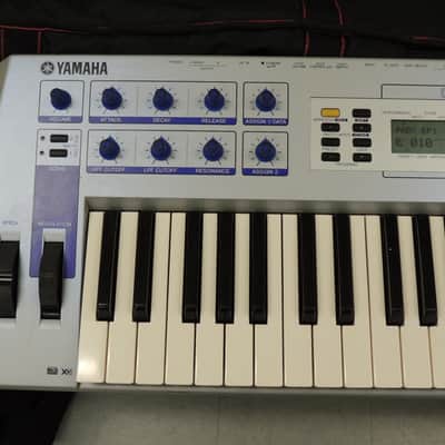 Yamaha CS2X [Three Wave Music] image 3