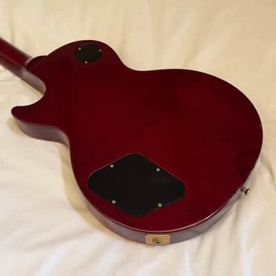 2006 Gibson Les Paul Studio with Gold Hardware - Wine Red Gloss - Free Pro Setup image 10
