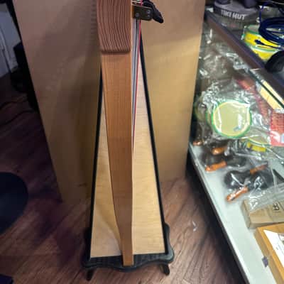 Dusty Strings Ravenna 34 / 34-String Lever Harp w/ Full Loveland Levers, Stand & Tuning Wrench - Natural/Black image 4