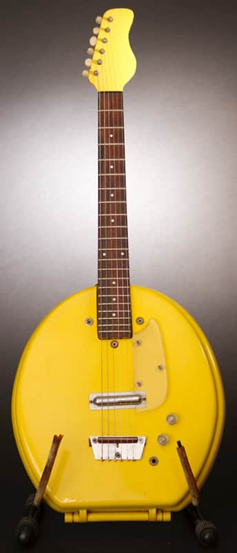 Danelectro Toilet Seat Guitar 1969 Yellow image 1